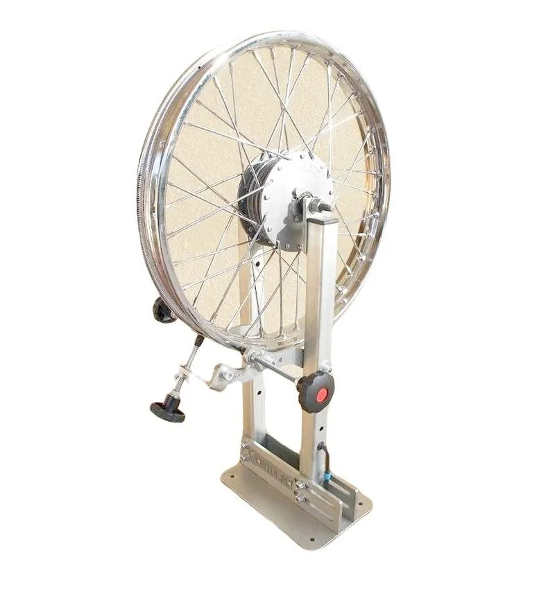 Narzędzia do centrowania kół