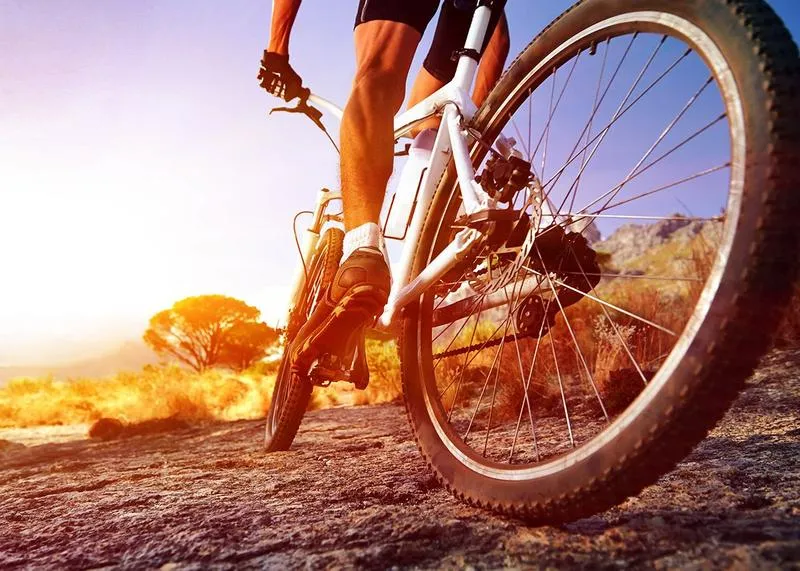 Nauka jazdy na rowerze dla dzieci